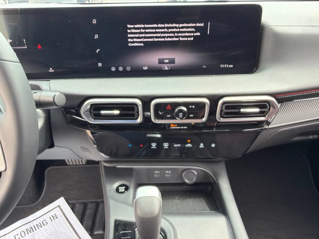 Used 2026 Nissan Sentra SR w/ Floor Mat Package FWD image 27