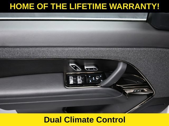 Used 2023 Land Rover Range Rover Sport SE Dynamic AWD/4WD image 13