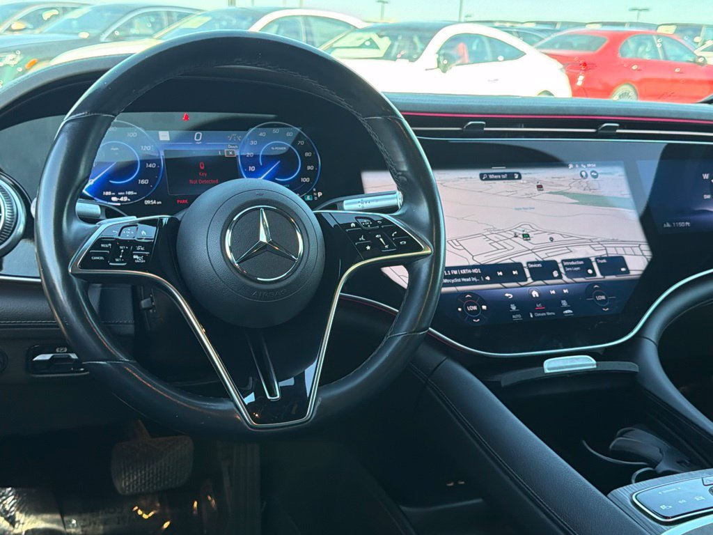 Certified 2023 Mercedes-Benz EQS 580 4MATIC Sedan image 31
