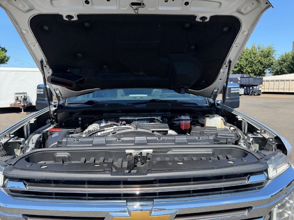 Certified 2021 Chevrolet Silverado 3500 High Country w/ Z71 Off-Road Package AWD/4WD image 29