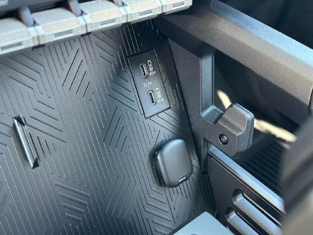 Certified 2025 Toyota 4Runner SR5 AWD/4WD image 18