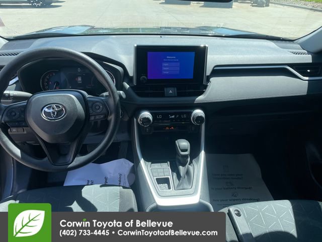 Used 2025 Toyota RAV4 XLE AWD/4WD image 20