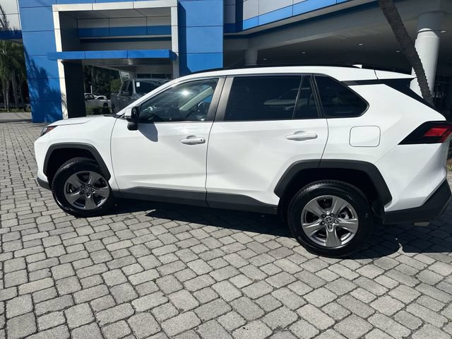 Used 2024 Toyota RAV4 XLE FWD image 37