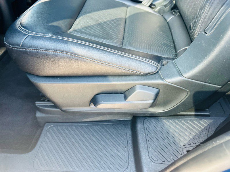 Used 2021 Ford Explorer Limited w/ Equipment Group 301A image 49