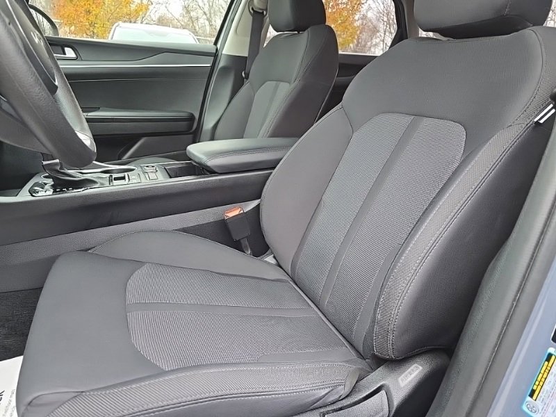 Used 2023 Kia K5 LXS image 23