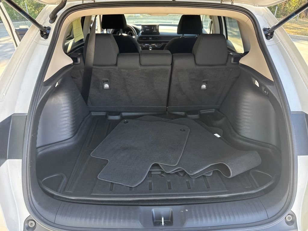 Certified 2026 Honda HR-V LX image 24
