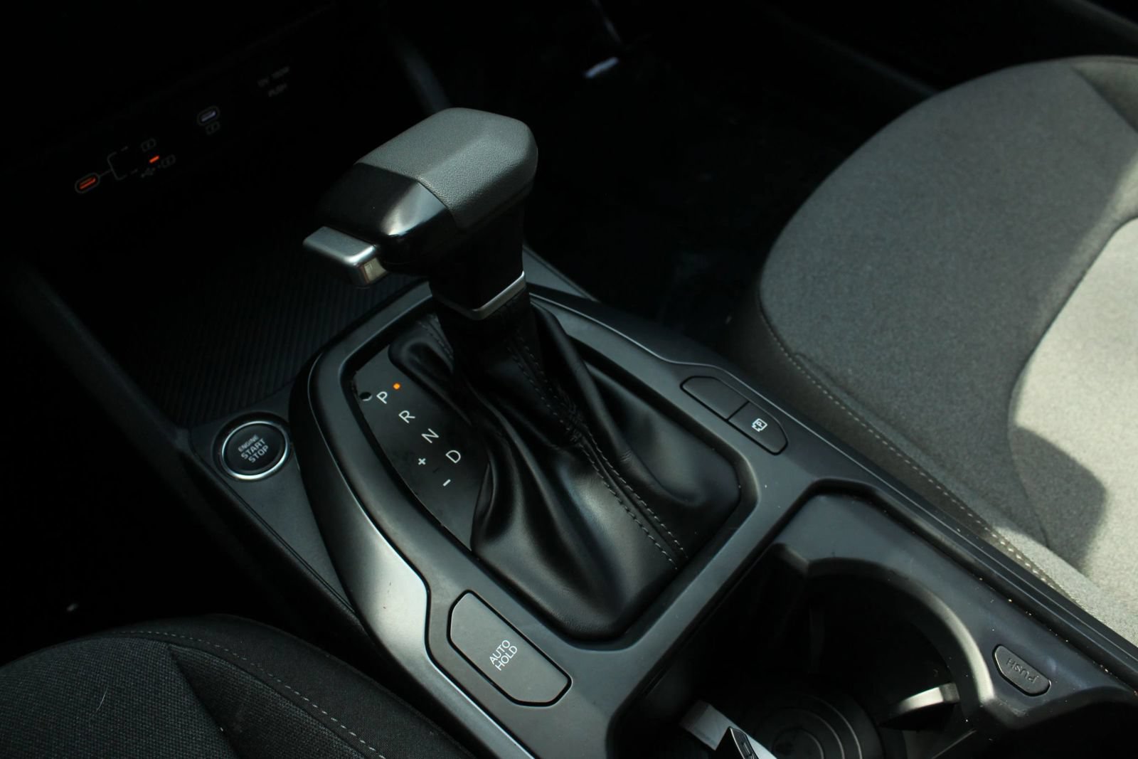 Used 2025 Kia K4 FWD image 30