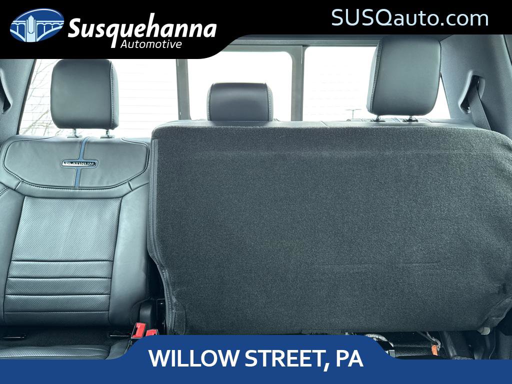 Used 2025 Ford F250 Platinum w/ FX4 Off-Road Package image 6