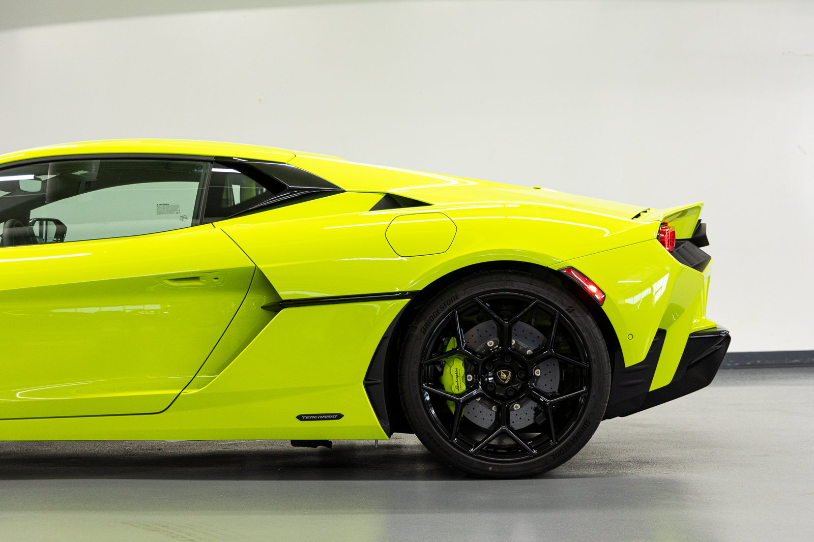 Used 2026 Lamborghini Temerario AWD/4WD image 15