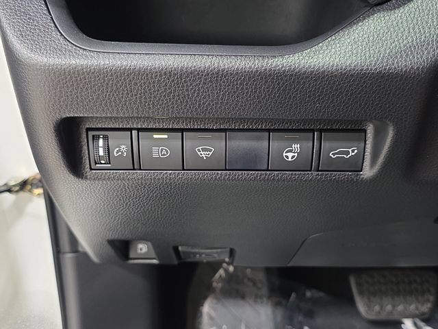 Certified 2021 Toyota RAV4 SE w/ Weather & Moonroof Package AWD/4WD image 23
