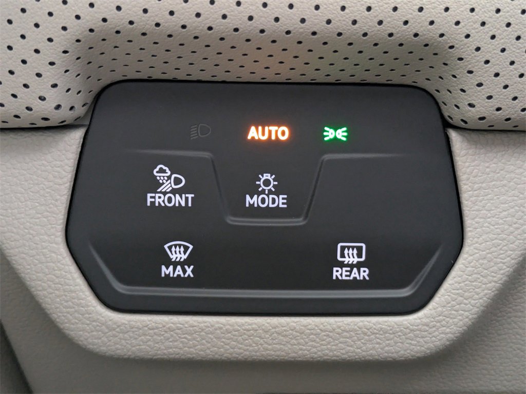 New 2026 Volkswagen Atlas SEL Premium R-Line image 28