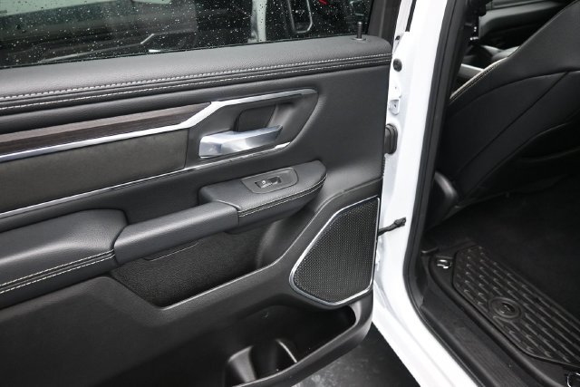 Used 2026 RAM 1500 Laramie AWD/4WD image 19