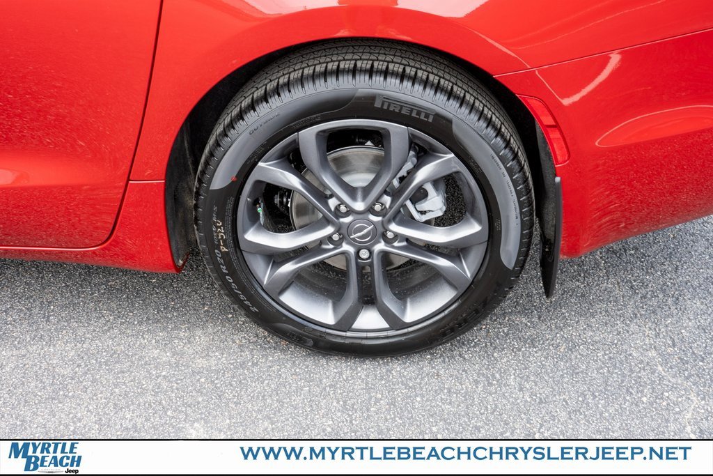 New 2026 Chrysler Pacifica Select image 12
