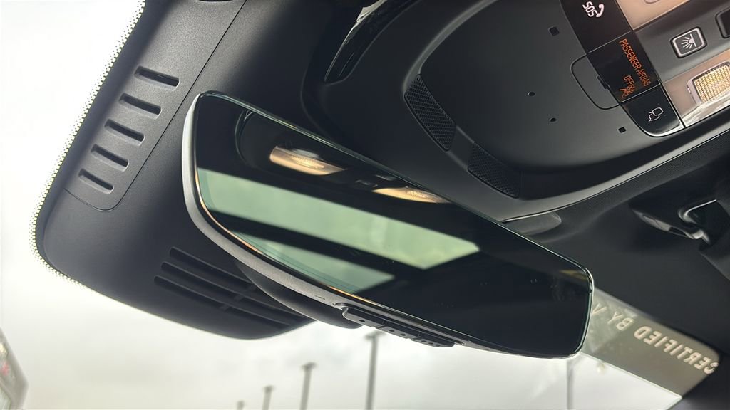 Used 2024 Volvo XC90 B6 Plus image 25