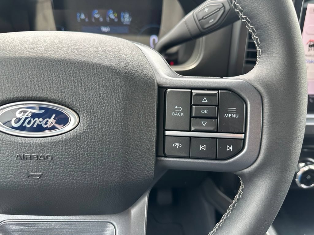 New 2026 Ford F350 Lariat w/ Chrome Package AWD/4WD image 22