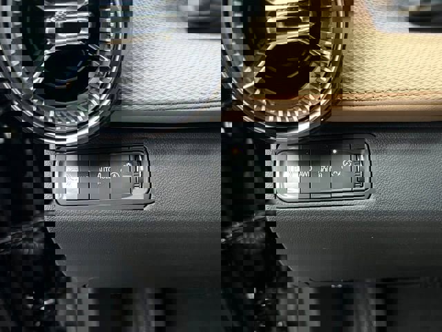 New 2026 Chevrolet Equinox ACTIV w/ Convenience Package III image 18