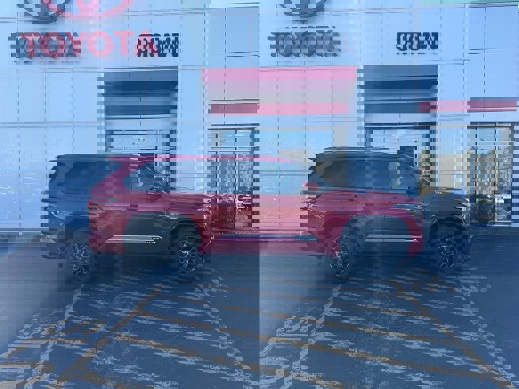 New 2026 Toyota Sequoia Platinum image 6