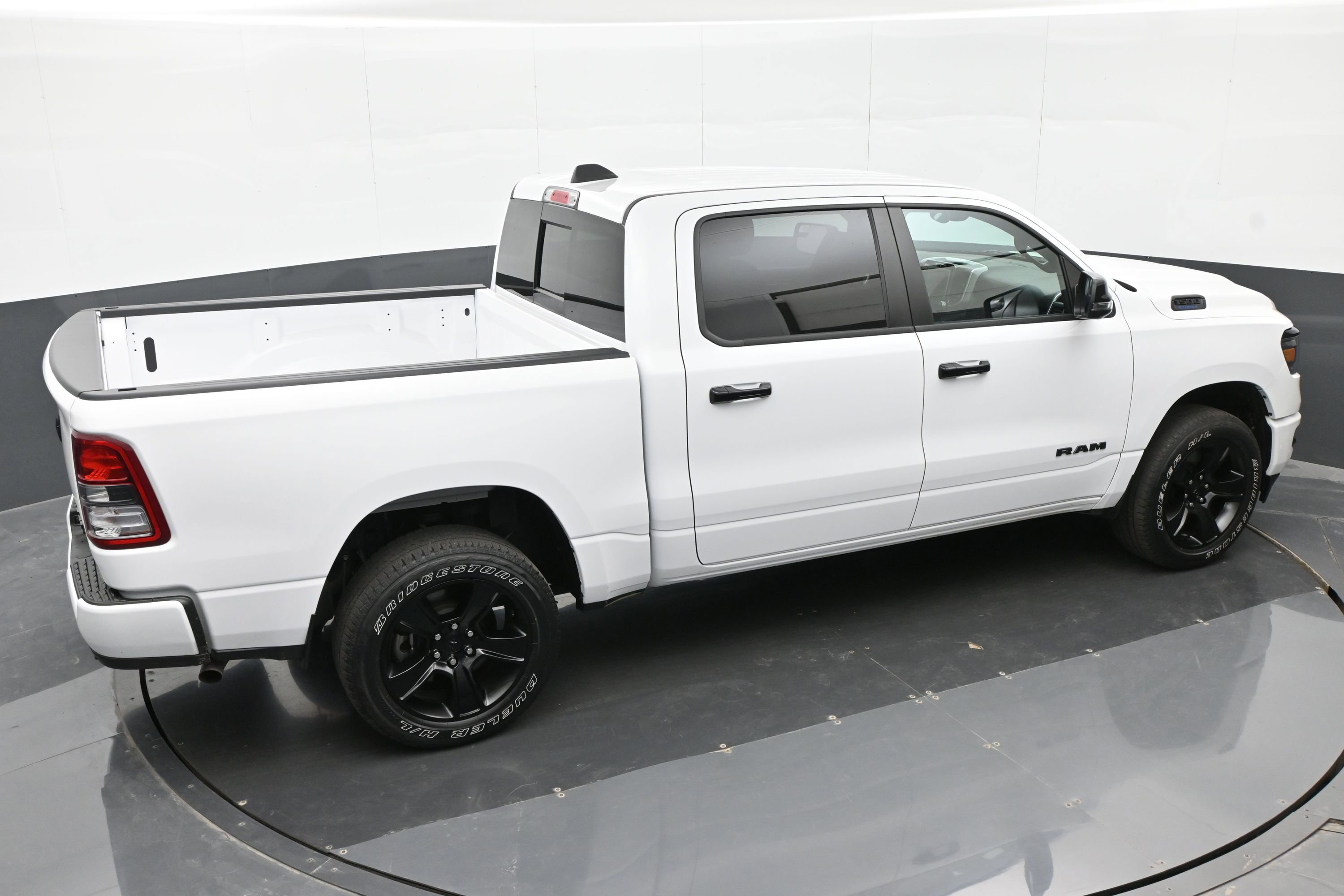 Used 2023 RAM 1500 Big Horn AWD/4WD image 31