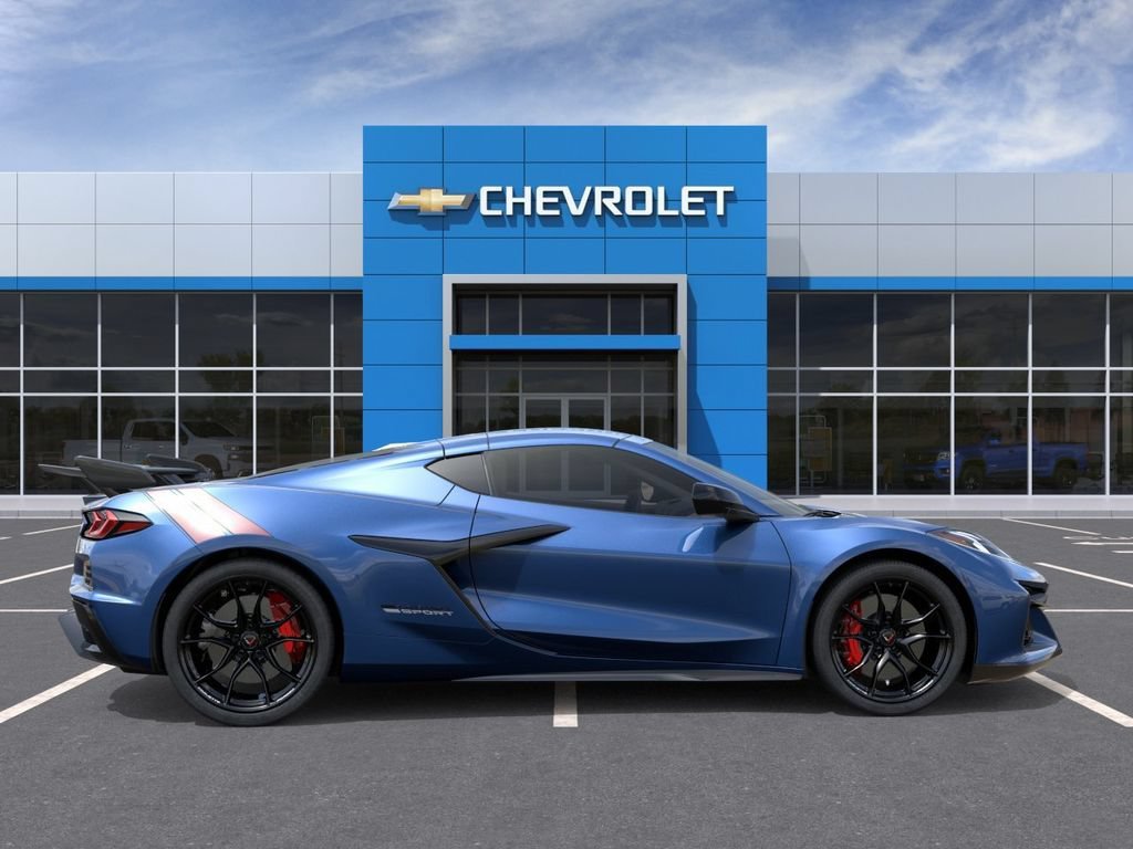 New 2027 Chevrolet Corvette Grand Sport w/ Z52 Sport Performance Package RWD image 5