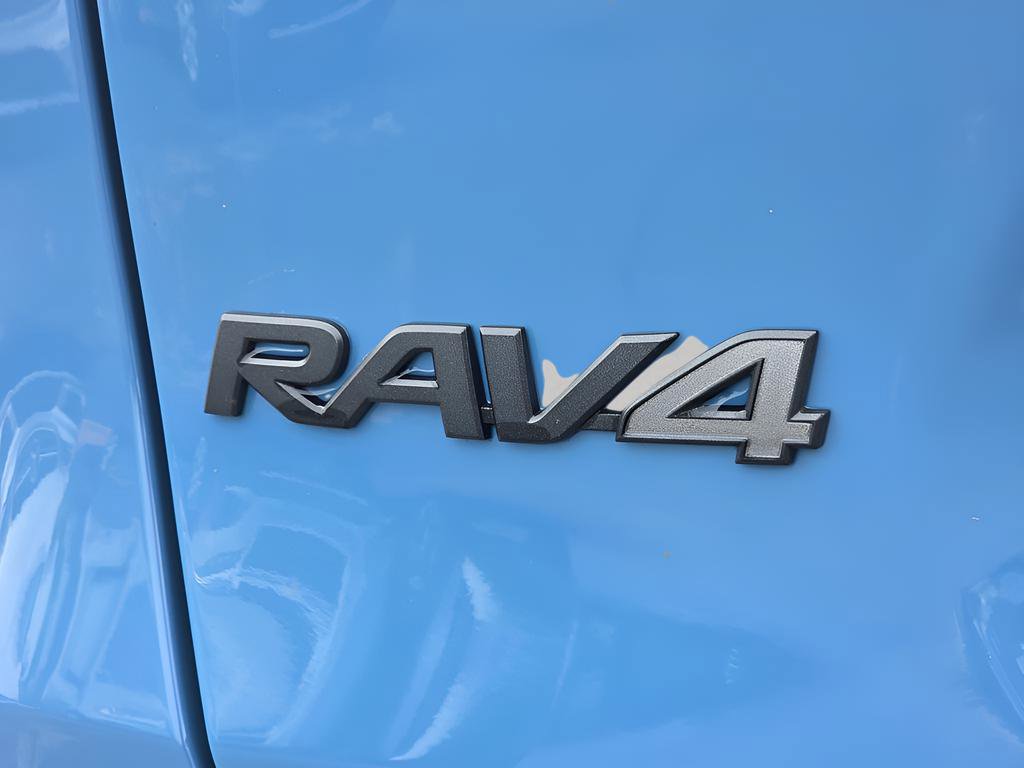 Used 2022 Toyota RAV4 TRD Off-Road AWD/4WD image 13