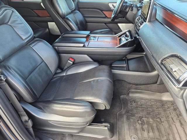 Certified 2020 Lincoln Navigator L Reserve w/ Luxury Package AWD/4WD image 34