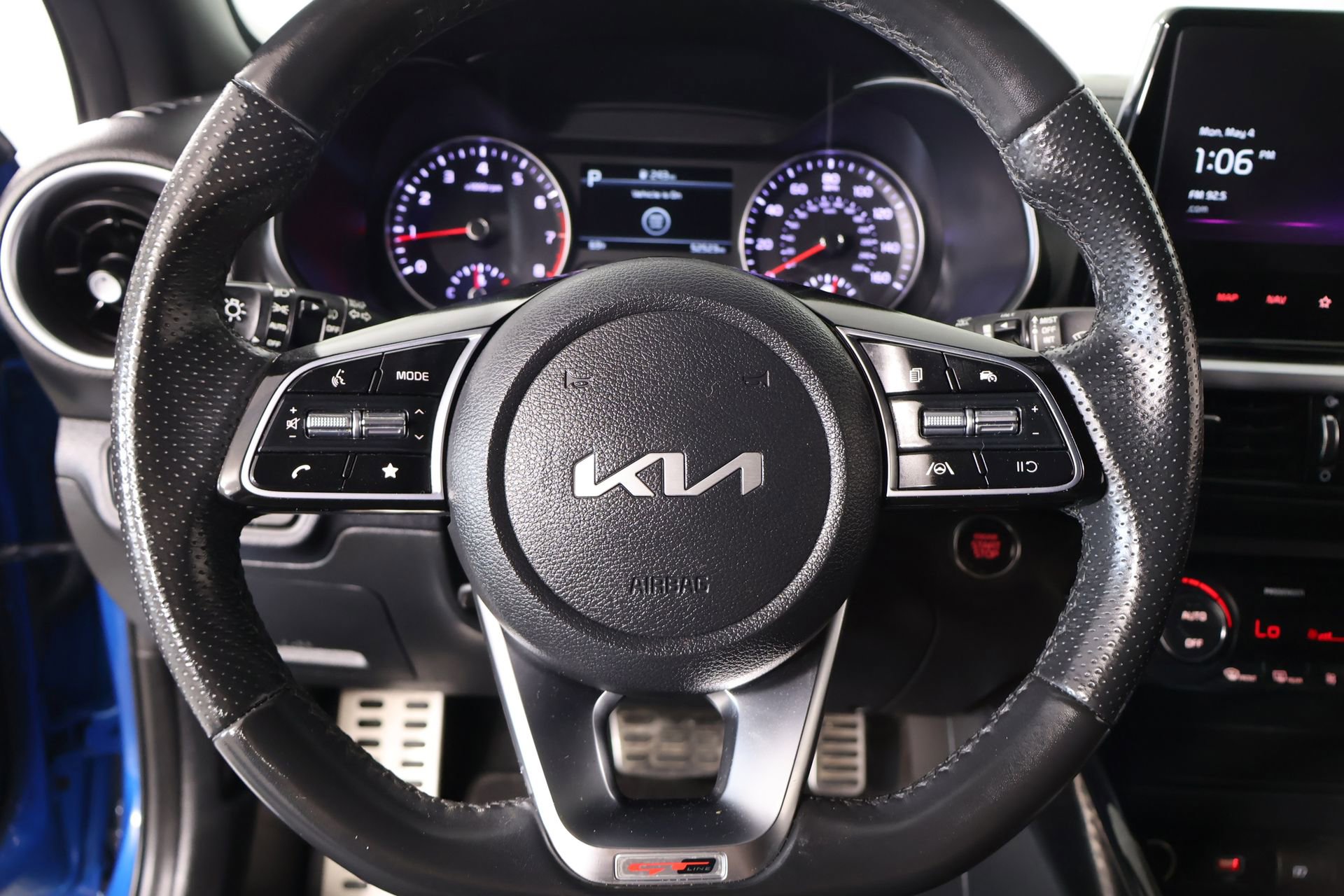 Used 2023 Kia Forte GT-Line FWD image 3