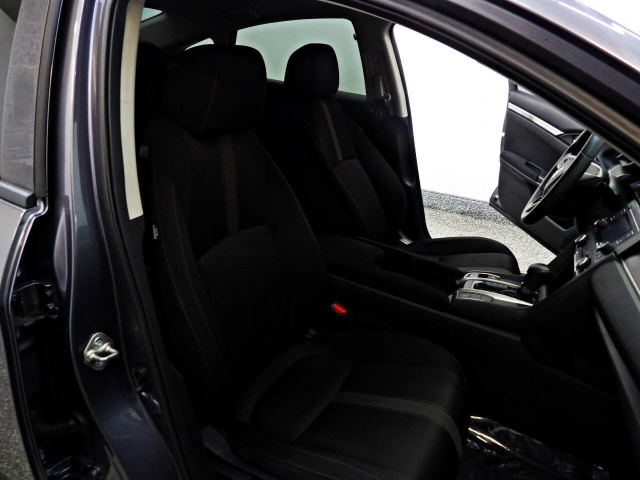Used 2020 Honda Civic LX image 13