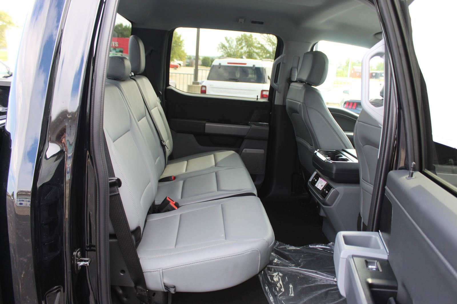 New 2025 Ford F150 Lightning Flash image 14