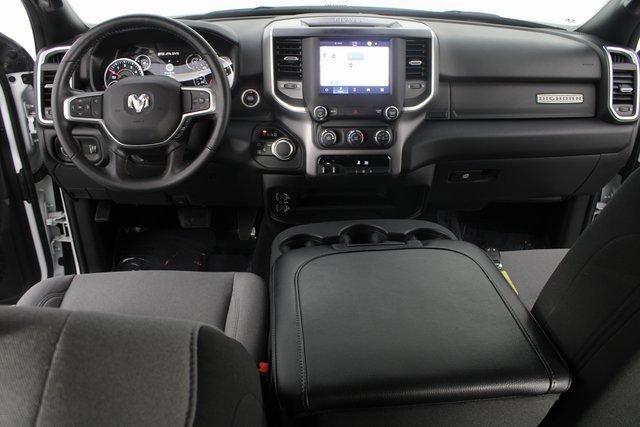 Used 2024 RAM 2500 Big Horn w/ Bed Utility Group image 9