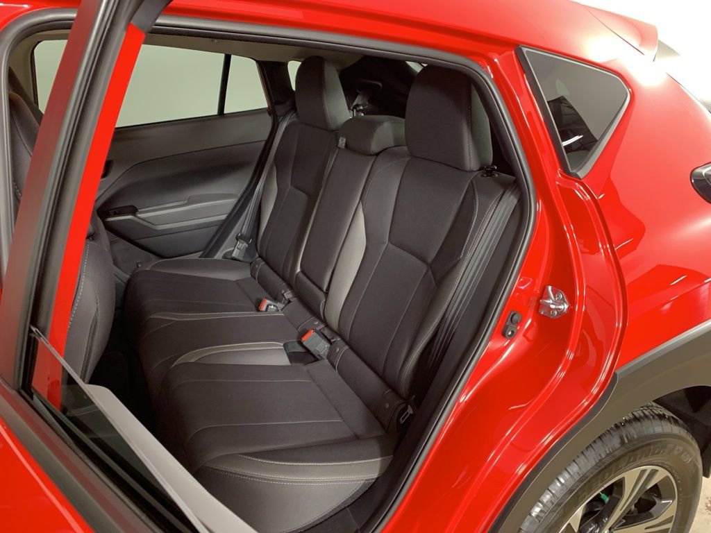 Used 2025 Subaru Crosstrek 2.0i Premium image 29