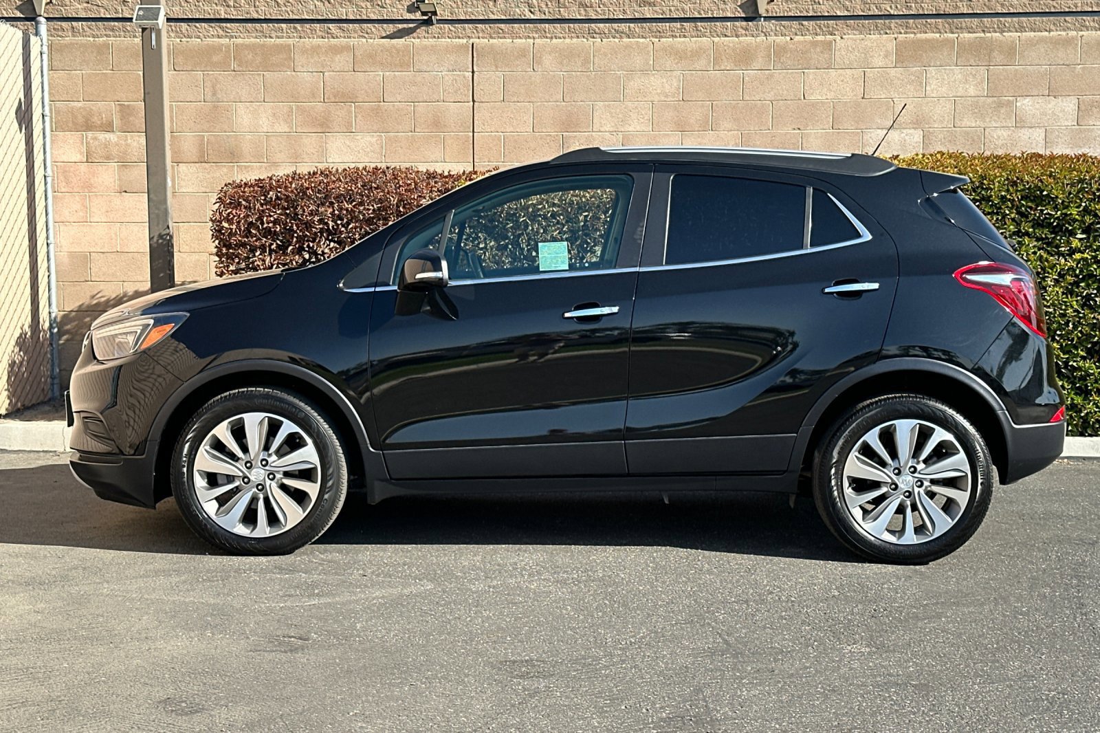 Certified 2019 Buick Encore Preferred w/ Safety Package FWD image 7