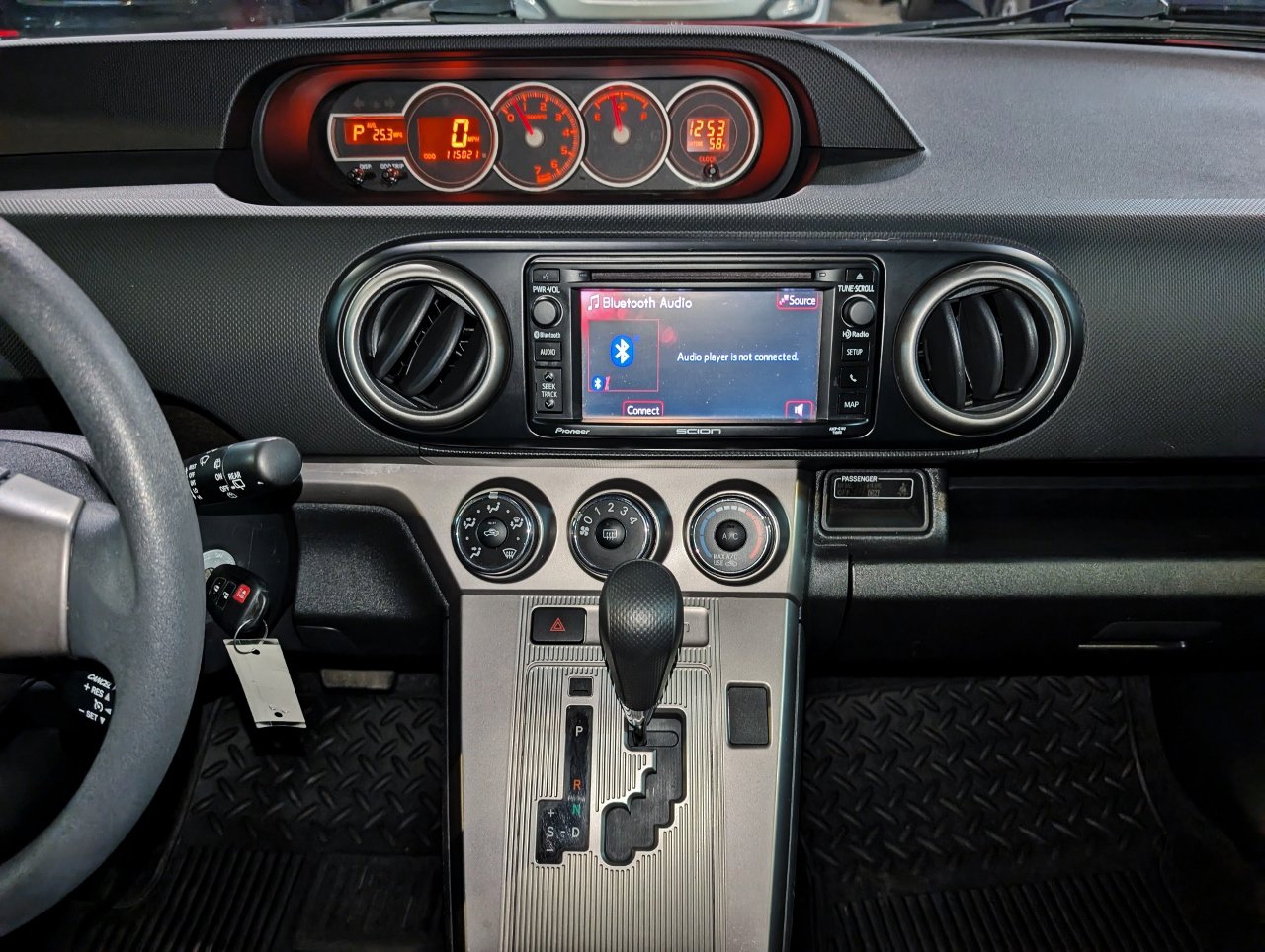 Used 2013 Scion xB image 31