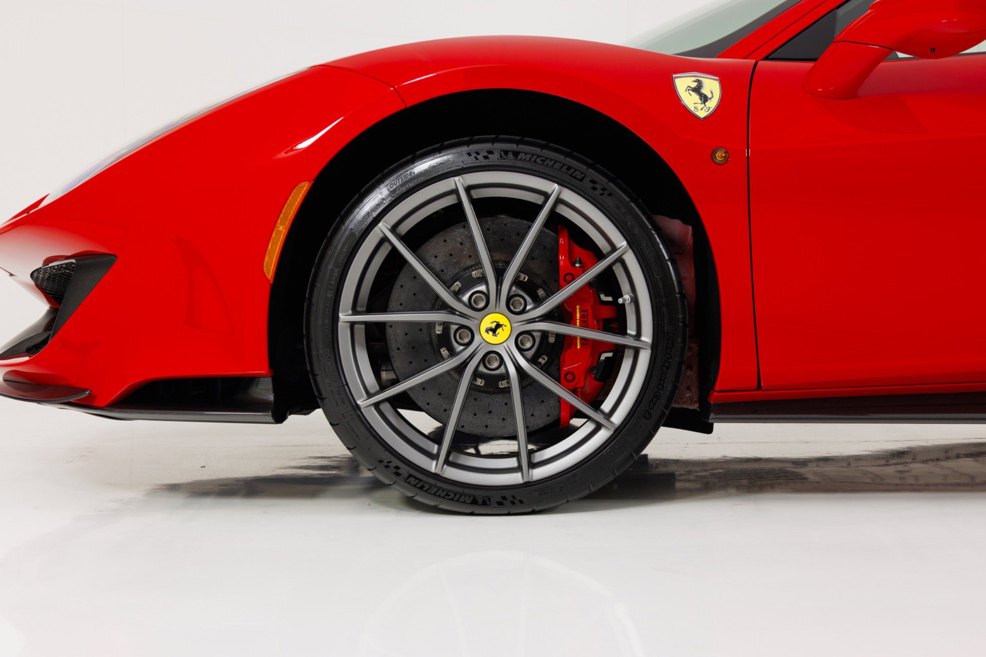Used 2020 Ferrari 488 Pista Coupe image 10