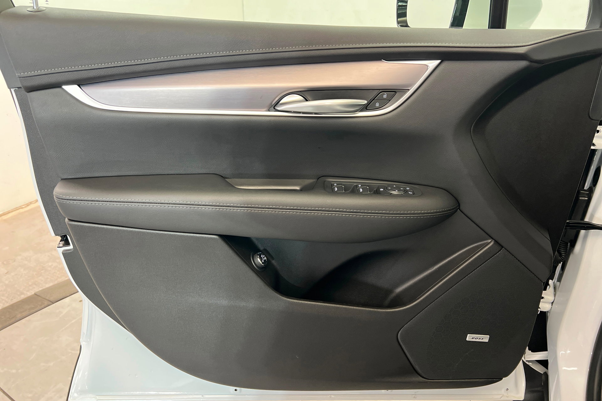 New 2025 Cadillac XT5 Luxury w/ LPO, Floor Liner Package image 15