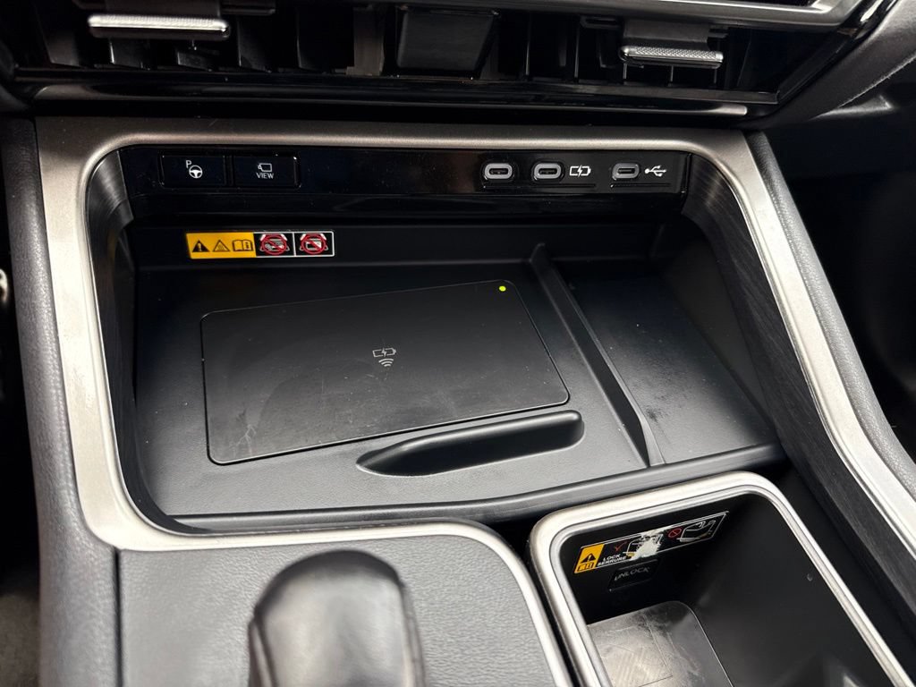 Used 2024 Lexus TX 500h AWD w/ Technology Package image 32