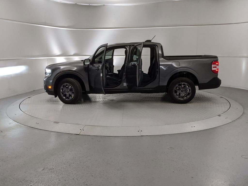 New 2026 Ford Maverick XLT image 11