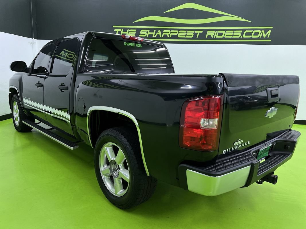 Used 2007 Chevrolet Silverado 1500 LT w/ Towing Package AWD/4WD image 7