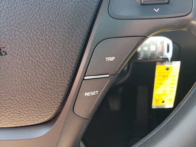 Certified 2018 Kia Forte LX FWD image 23