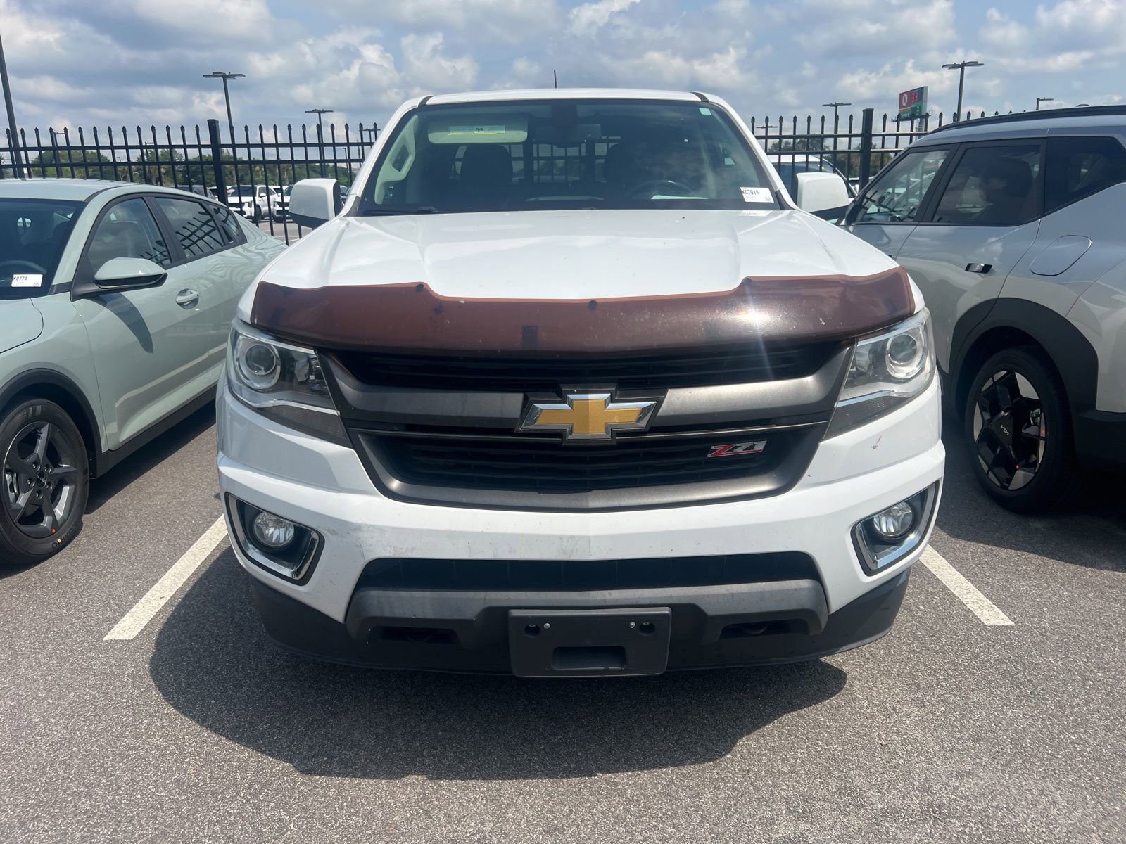 Used 2017 Chevrolet Colorado Z71 RWD image 2