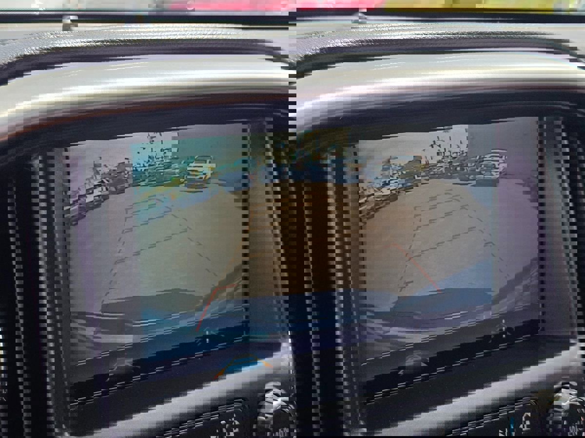 Used 2018 GMC Canyon SLE w/ SLE Convenience Package image 29