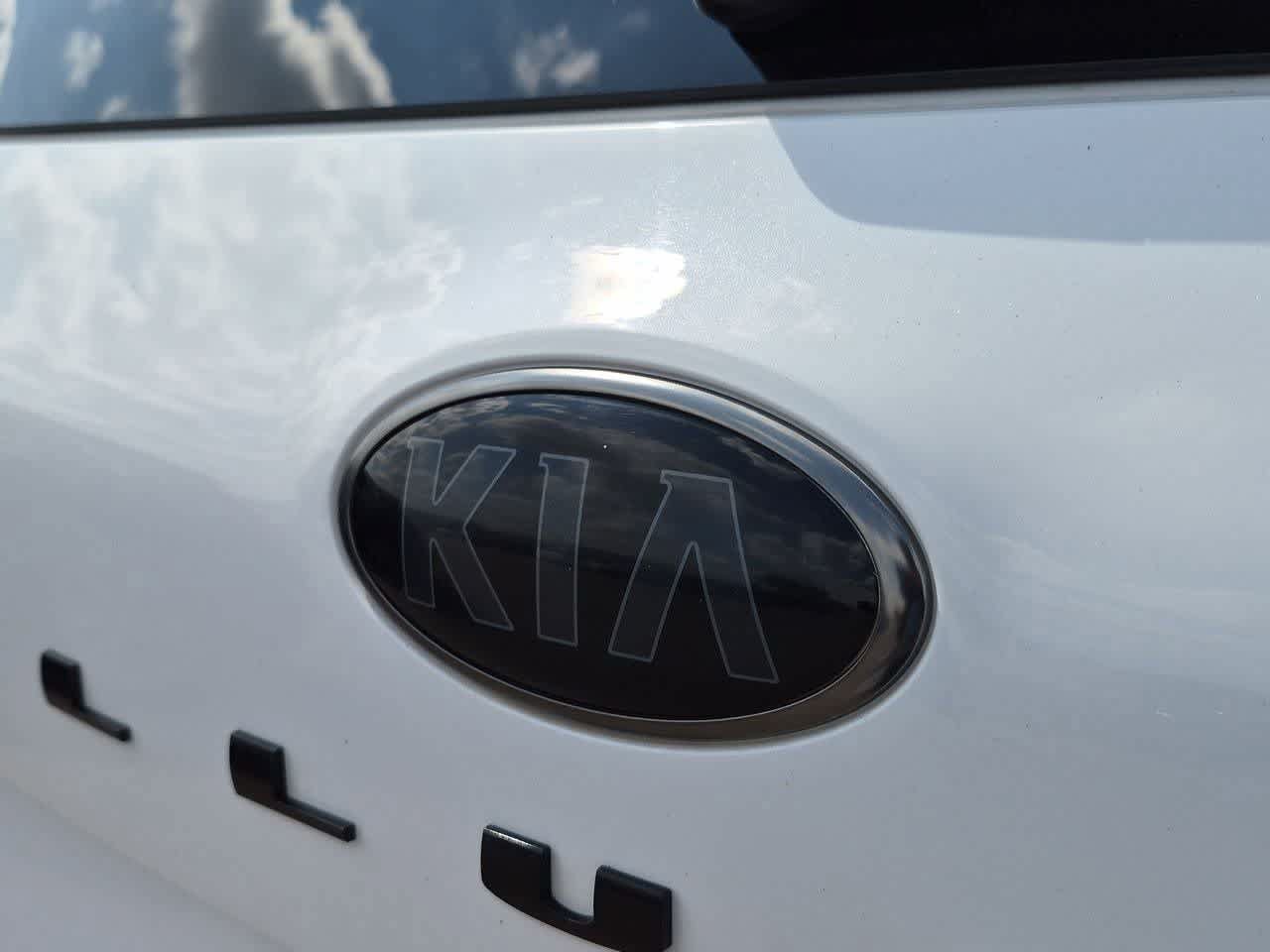 Used 2021 Kia Telluride EX w/ EX Premium Package AWD/4WD image 11