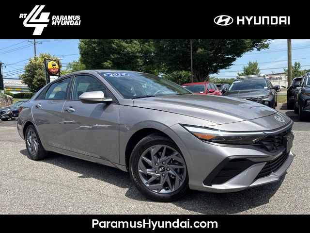 Used 2024 Hyundai Elantra SEL
