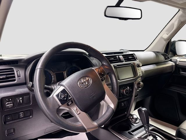 Used 2019 Toyota 4Runner SR5 Premium image 11