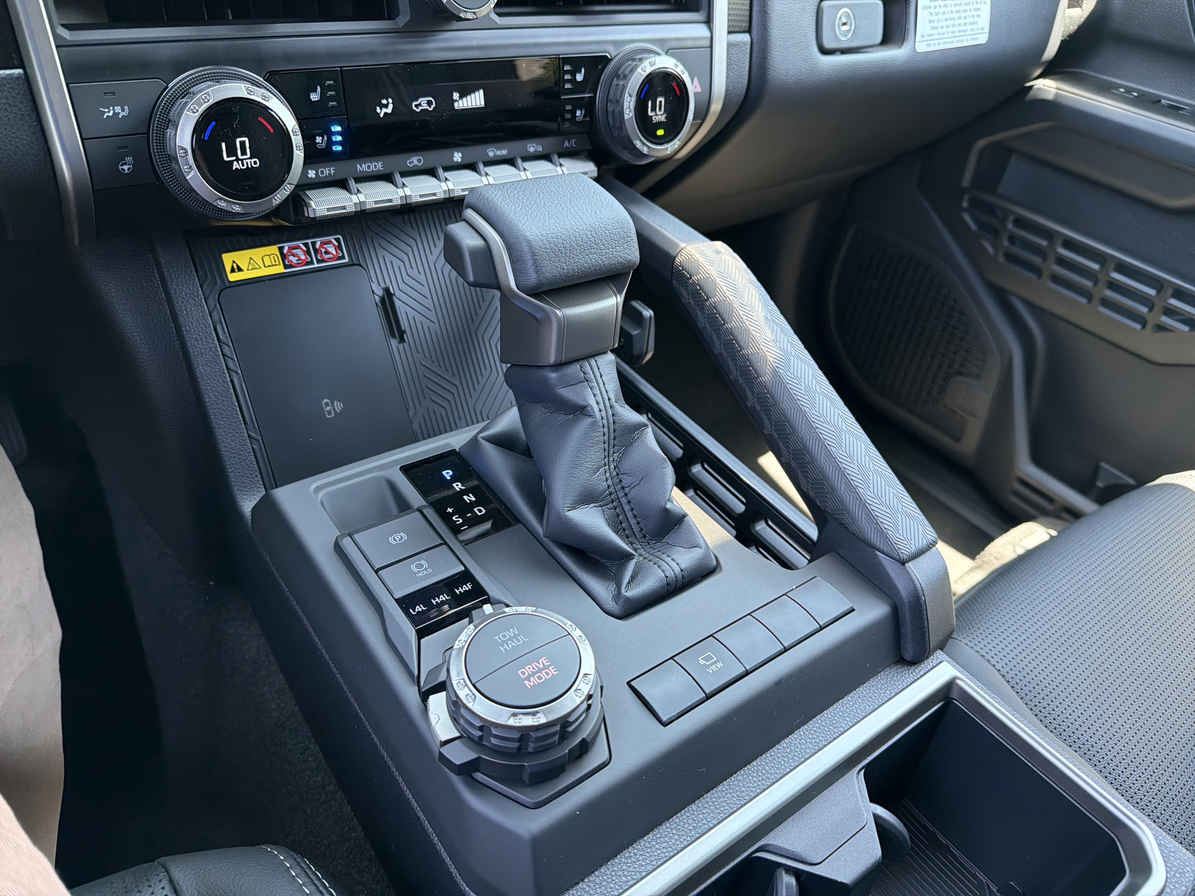New 2026 Toyota 4Runner Limited AWD/4WD image 26