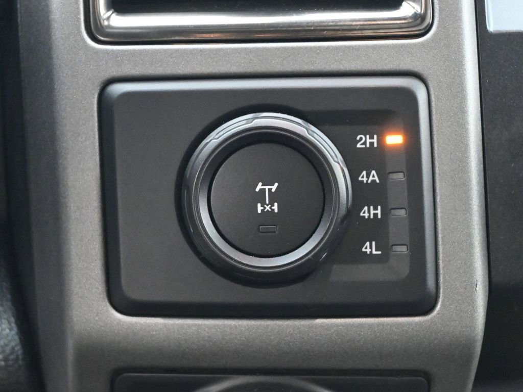 Used 2020 Ford F150 Raptor w/ Equipment Group 802A Luxury image 21