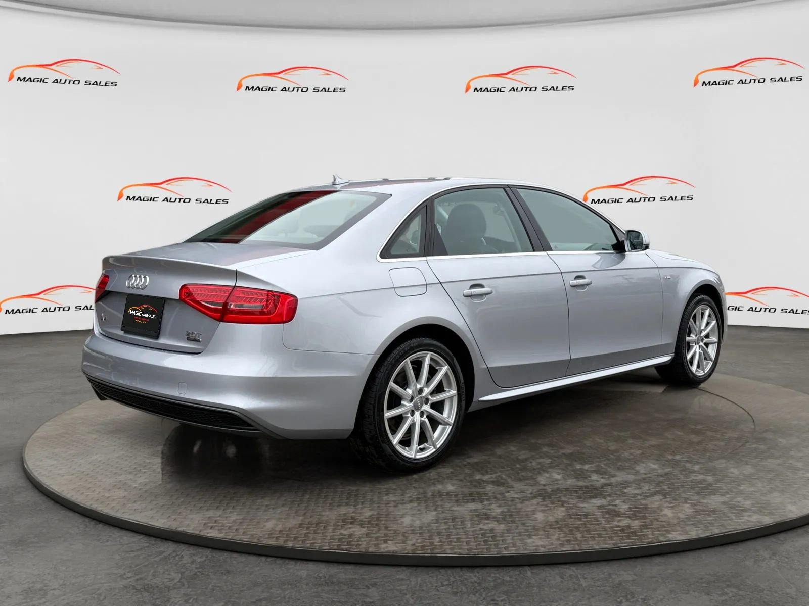 Used 2016 Audi A4 2.0T Premium w/ Convenience Plus Package image 10