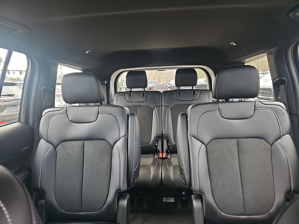 New 2025 Jeep Grand Cherokee L Altitude image 20