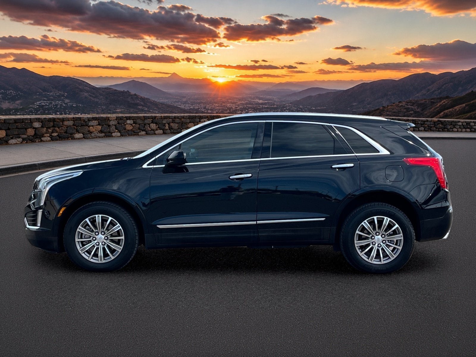 Used 2019 Cadillac XT5 Luxury FWD image 3