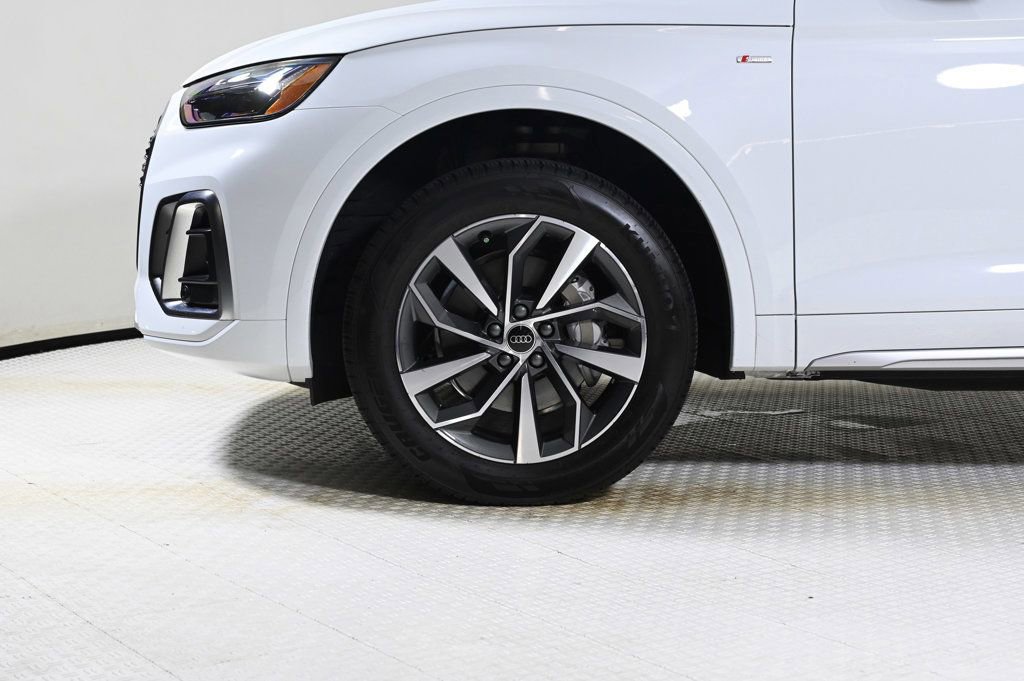Certified 2023 Audi Q5 2.0T Premium Plus w/ Premium Plus Package image 23