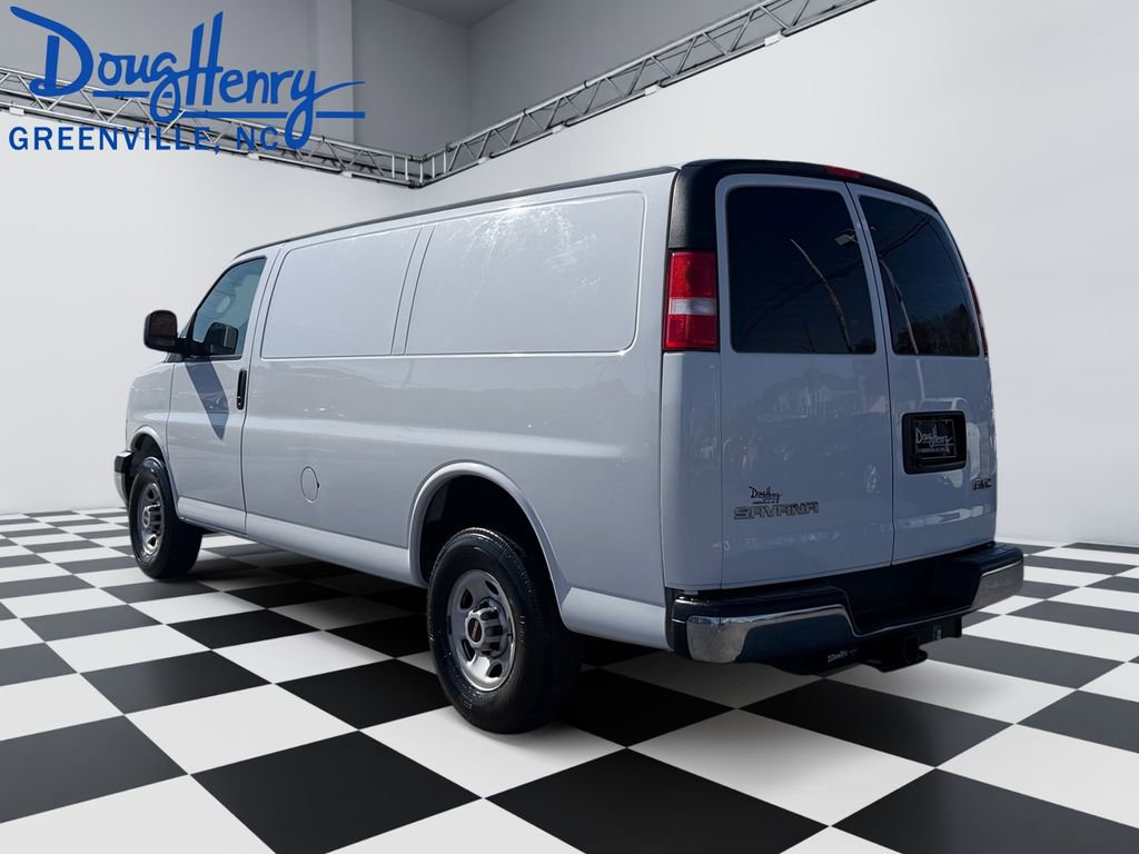 Used 2020 GMC Savana 2500 w/ Chrome Appearance Package image 3